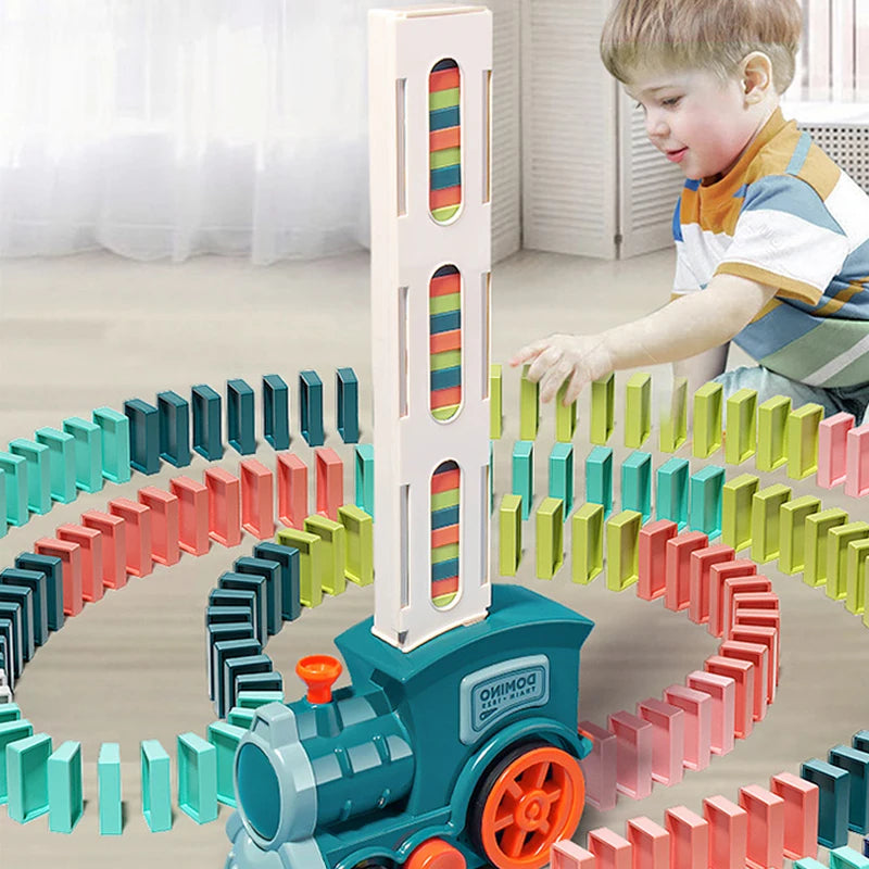 OTOMATİK DOMİNO DİZİCİ TREN OYUNCAĞI – RENKLİ, SESLİ, EĞİTİCİ!